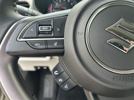 Suzuki Swift 1.2 Select Smart Hybrid ActivLease financial lease