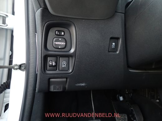 Toyota Aygo 1.0 VVT-i X-CITE TWO-TONE / CRUISE / CARPLAY / CAMERA / AIRCO / ActivLease financial lease