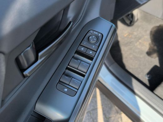 Toyota C-HR+ Dynamic Limited Edition 57.7 kWh | Android Auto | Apple Carplay ActivLease financial lease