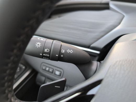Toyota C-HR+ Dynamic Limited Edition 57.7 kWh | Android Auto | Apple Carplay ActivLease financial lease