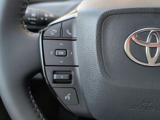 Toyota C-HR+ Dynamic Limited Edition 57.7 kWh | Android Auto | Apple Carplay ActivLease financial lease