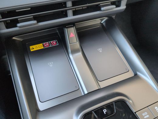 Toyota C-HR+ Dynamic Limited Edition 57.7 kWh | Android Auto | Apple Carplay ActivLease financial lease