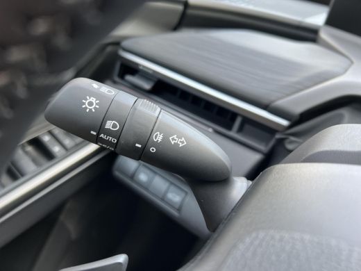 Toyota C-HR+ First Edition 77 kWh * &euro; 3.000,- extra inruilwaarde * ActivLease financial lease