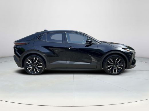 Toyota C-HR+ First Edition 77 kWh * &euro; 3.000,- extra inruilwaarde * ActivLease financial lease