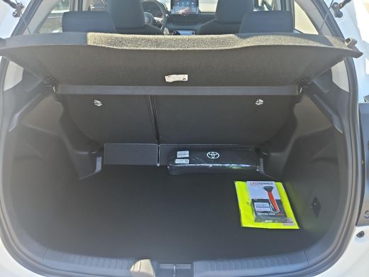 Toyota Yaris 1.5 Hybrid 115 Active MY25 ActivLease financial lease