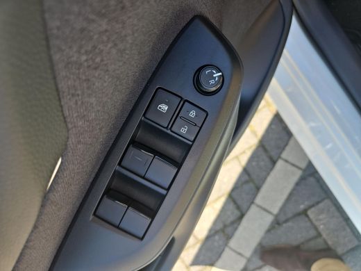 Toyota Yaris 1.5 Hybrid 115 Active MY25 ActivLease financial lease