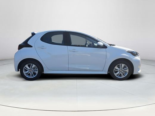 Toyota Yaris 1.5 Hybrid 115 Active MY25 ActivLease financial lease