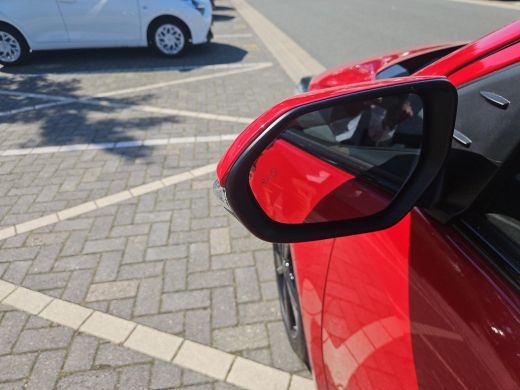 Toyota Yaris 1.5 Hybrid 130 Executive MY25 ActivLease financial lease