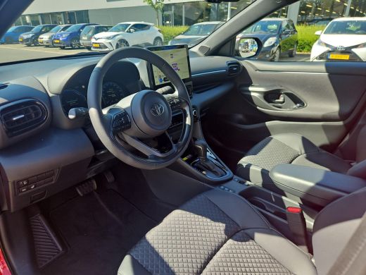 Toyota Yaris 1.5 Hybrid 130 Executive MY25 ActivLease financial lease