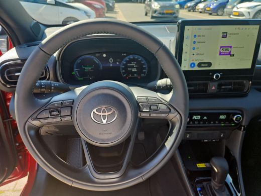 Toyota Yaris 1.5 Hybrid 130 Executive MY25 ActivLease financial lease