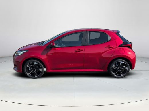 Toyota Yaris 1.5 Hybrid 130 Executive | Actie Auto | Parkeersensoren voor en achter | Apple Carplay | Android ... ActivLease financial lease