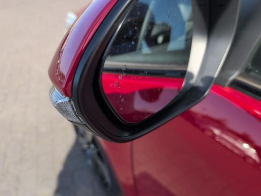 Toyota Yaris 1.5 Hybrid 130 Executive | Actie Auto | Parkeersensoren voor en achter | Apple Carplay | Android ... ActivLease financial lease