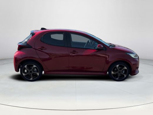Toyota Yaris 1.5 Hybrid 130 Executive | Actie Auto | Parkeersensoren voor en achter | Apple Carplay | Android ... ActivLease financial lease