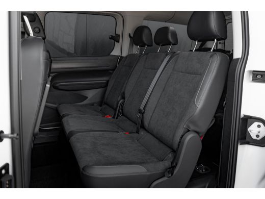 Volkswagen Caddy Kombi Limited Edition 1.5 e-Hybrid | Zwart Dak | Camera | Ergo Comfort Stoelen | 7 Persoons | Voo... ActivLease financial lease