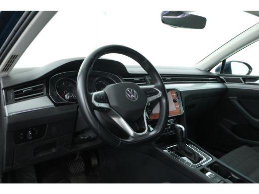 Volkswagen Passat Variant 1.6 TDI Elegance Business R Automaat, Navigatie, Apple carplay, Climate, ActivLease financial lease