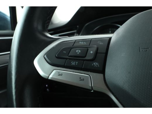 Volkswagen Passat Variant 1.6 TDI Elegance Business R Automaat, Navigatie, Apple carplay, Climate, ActivLease financial lease