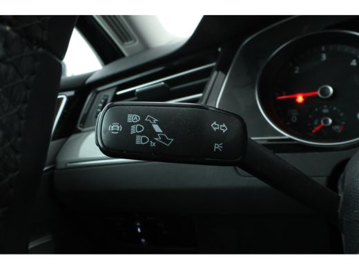 Volkswagen Passat Variant 1.6 TDI Elegance Business R Automaat, Navigatie, Apple carplay, Climate, ActivLease financial lease