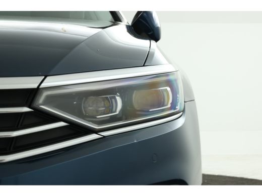 Volkswagen Passat Variant 1.6 TDI Elegance Business R Automaat, Navigatie, Apple carplay, Climate, ActivLease financial lease