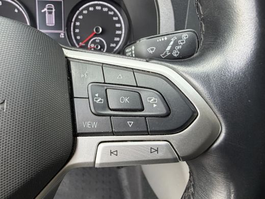 Volkswagen Transporter 2.0 TDI 110PK Euro 6 L2H1 28 Highline Cruise Control/trekhaak/carplay ActivLease financial lease