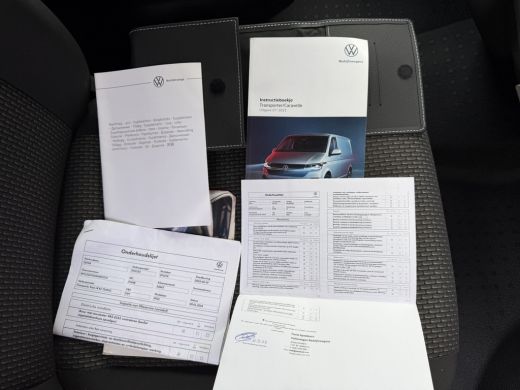 Volkswagen Transporter 2.0 TDI 110PK Euro 6 L2H1 28 Highline Cruise Control/trekhaak/carplay ActivLease financial lease