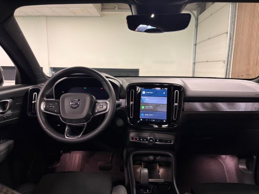 Volvo  C40 Single Motor Extended Range Ultimate 82 kWh | 98% SoH | Trekhaak | All Season banden | 360&deg; Camer... ActivLease financial lease