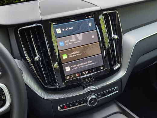 Volvo  XC60 2.0 T6 Plug-in hybrid AWD Plus Dark | Trekhaak | 360 Cam | Pano | Memory | Pilot Assist ActivLease financial lease