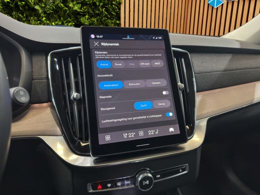 Volvo  XC90 2.0 T8 Plug-in hybrid AWD Ultra Bright | Luchtvering | Trekhaak | 360 Camera | Panoramadak ActivLease financial lease