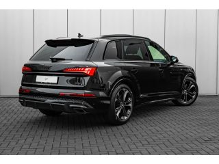 Audi Q7 Pro Line S 55 TFSI e quattro 394 pk | Achterbank plus | Achterlichten in LED-techniek | Adaptive ...
