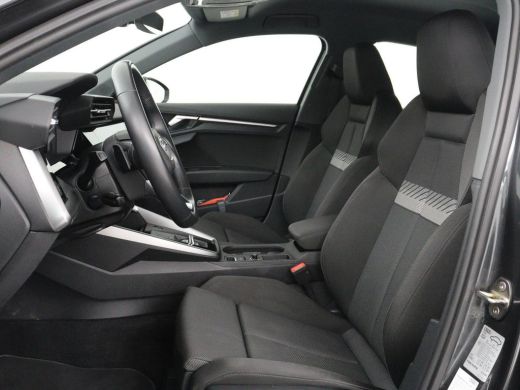 Audi A3 30 TFSI Advanced edition | Stoelverwarming | Matrix LED | Adaptive cruise | Camera | Park Assist ... ActivLease financial lease