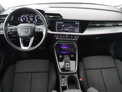 Audi A3 30 TFSI Advanced edition | Stoelverwarming | Matrix LED | Adaptive cruise | Camera | Park Assist ... ActivLease financial lease