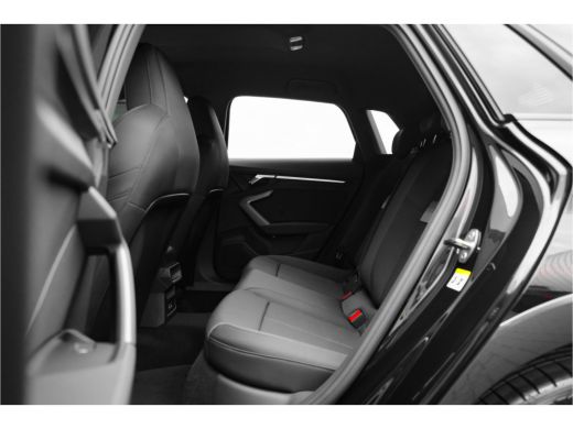 Audi A3 allstreet 35 TFSI Advanced edition 150 pk S tronic | Advanced exterieur | Aluminium optiek in het... ActivLease financial lease