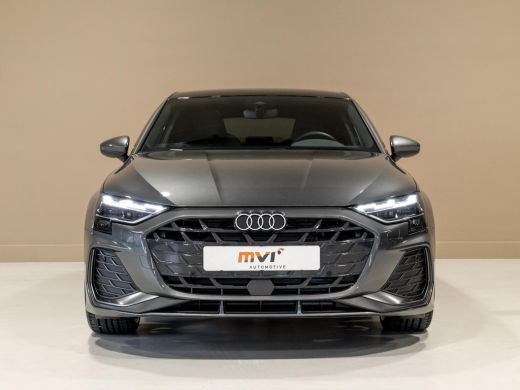 Audi A3 Sportback 35 TFSI 2x S-Line edition / 150pk / Panorama dak / Sonos / Achteruitrij camera / ActivLease financial lease