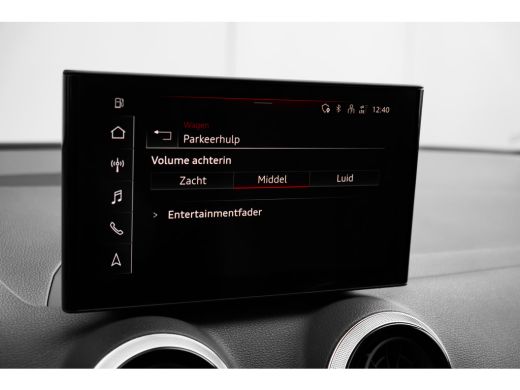 Audi Q2 S edition | Adaptive cruise control | Audi smartphone interface | Audi soundsystem ActivLease financial lease