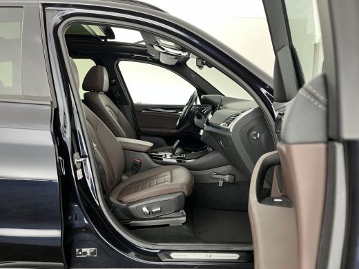 BMW iX3 Executive 80 kWh [ 3-Fase-11kW ] {SoH-99%} (INCL-BTW) Aut. *HEATPUMP | PANO | LEATHER | ADAPTIVE-... ActivLease financial lease