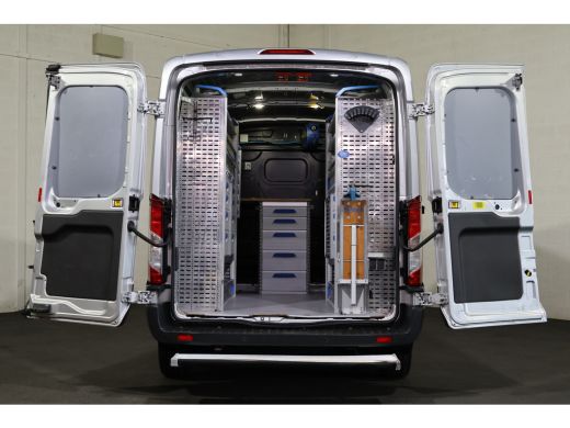 Ford Transit 2.0 TDCI 130pk L2 H2 Trend Automaat Inrichting ActivLease financial lease