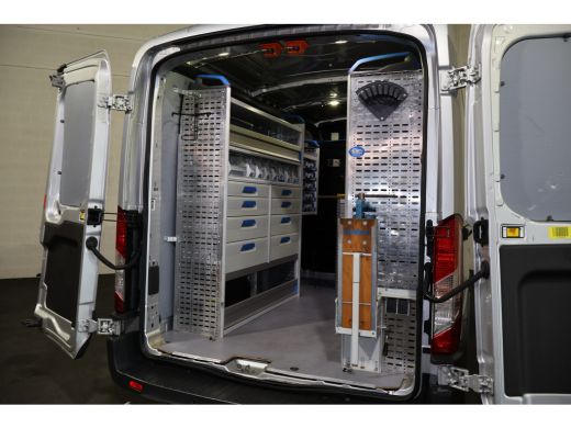 Ford Transit 2.0 TDCI 130pk L2 H2 Trend Automaat Inrichting ActivLease financial lease