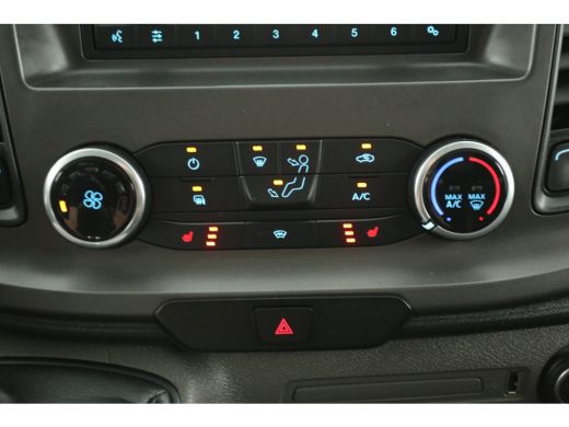 Ford Transit Custom 2.0 TDCI L1H1 | Airco | Cruise | 3 Zits | Trekhaak | Parkeersens. ActivLease financial lease