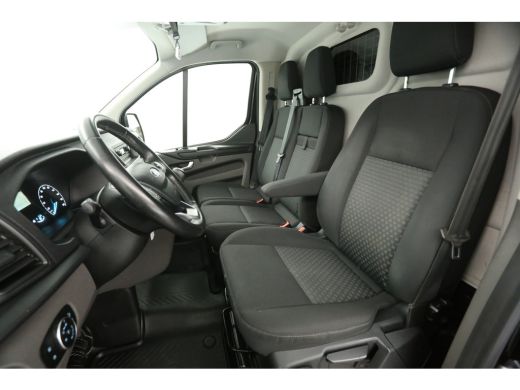 Ford Transit Custom 2.0 TDCI L1H1 | Airco | Cruise | 3 Zits | Trekhaak | Parkeersens. ActivLease financial lease