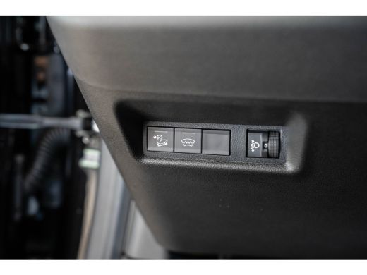 Jeep Avenger 1.2 e-Hybrid Black Edition | Schuif-Kantel Dak | Navigatie | Camera | Keyless | Elektrische Achte... ActivLease financial lease