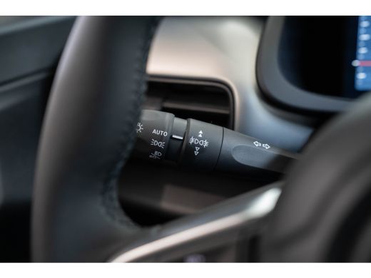 Jeep Avenger 1.2 e-Hybrid Black Edition | Schuif-Kantel Dak | Navigatie | Camera | Keyless | Elektrische Achte... ActivLease financial lease