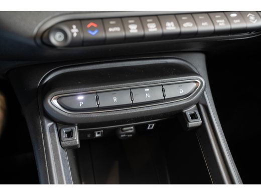 Jeep Avenger 1.2 e-Hybrid Black Edition | Schuif-Kantel Dak | Navigatie | Camera | Keyless | Elektrische Achte... ActivLease financial lease
