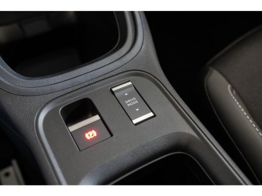 Jeep Avenger 1.2 e-Hybrid Black Edition | Schuif-Kantel Dak | Navigatie | Camera | Keyless | Elektrische Achte... ActivLease financial lease