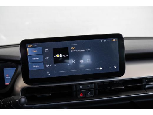 Jeep Avenger 1.2 e-Hybrid Black Edition | Schuif-Kantel Dak | Navigatie | Camera | Keyless | Elektrische Achte... ActivLease financial lease