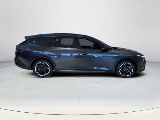 Kia K4 1.0 T-GDi MHEV GT-Line Launch Edition (pano) | Nu met &euro;1.000,- inruilpremie | Informeer naar de b... ActivLease financial lease