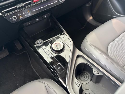 Kia Niro 1.6 GDi Hybrid DynamicLine | Nu met &euro;3.000,- inruilpremie | Informeer naar de beschikbaarheid | ActivLease financial lease