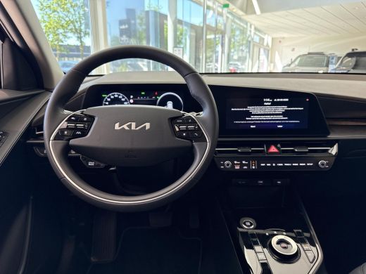 Kia Niro 1.6 GDi Hybrid DynamicLine | Nu met &euro;3.000,- inruilpremie | Informeer naar de beschikbaarheid | ActivLease financial lease