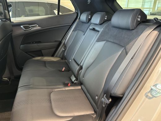 Kia Sportage 1.6 T-GDi Hybrid Black Edition Advanced | Nu met &euro;3.000,- inruilpremie | Informeer naar de beschi... ActivLease financial lease