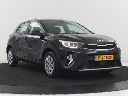 Kia Stonic 1.0 T-GDi MHEV ComfortLine | Carplay | Airco Adaptive cruise | Bluetooth | Origineel NL ActivLease financial lease