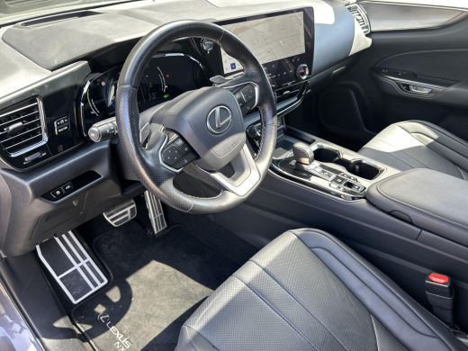 Lexus NX 450h+ AWD F SPORT Line (Schuif/kantel dak- SOH aanwezig) ActivLease financial lease