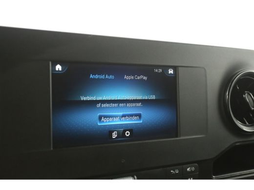 Mercedes-Benz Sprinter 317 CDI L2H2 170PK | Airco | Camera | Cruise | 3 Zits | Carplay ActivLease financial lease
